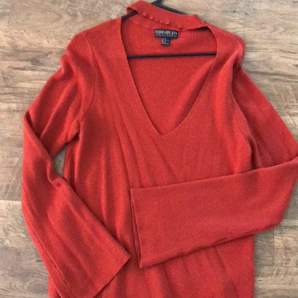 Sweater - Picture 2 of 2